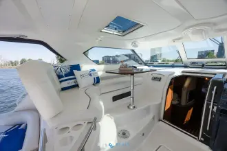 Thumbnail von Tiara Yachts 4300 SOVRAN Tiara 4300 Sovran