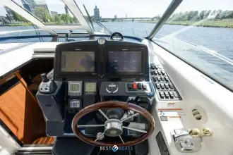 Thumbnail von Tiara Yachts 4300 SOVRAN Tiara 4300 Sovran