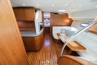 Thumbnail von Tiara Yachts 4300 SOVRAN Tiara 4300 Sovran