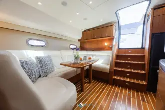 Thumbnail von Tiara Yachts 4300 SOVRAN Tiara 4300 Sovran