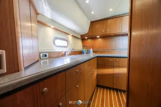 Thumbnail von Tiara Yachts 4300 SOVRAN Tiara 4300 Sovran