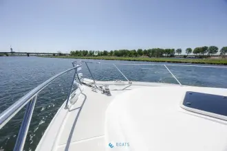 Thumbnail von Tiara Yachts 4300 SOVRAN Tiara 4300 Sovran
