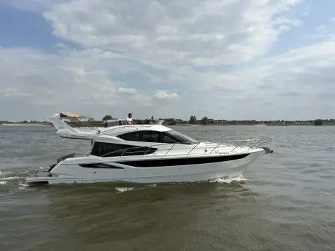 Galeon 420 Fly