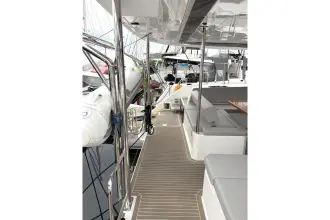 Thumbnail von Leopard 42 In the Kitchen
