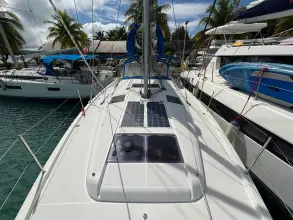 Thumbnail von Jeanneau Sun Odyssey 440 HYPNAUTIZED