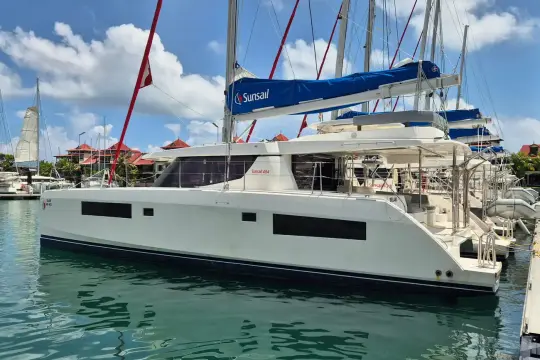 Leopard 45 HIVA'OA III