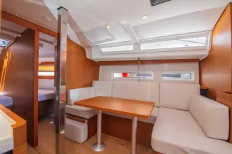 Thumbnail von Jeanneau Sun Odyssey 440 White Rabbit