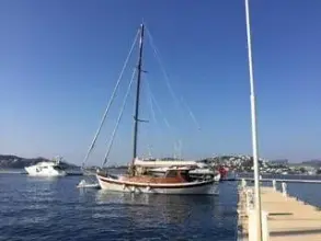 Aganlar Yachts Tirhandil