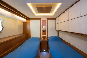 Thumbnail von Azimut Grande 105 La Rubia