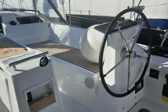 Thumbnail von Beneteau Oceanis 34.1 STELLA