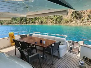 Thumbnail von Azimut 70 Oliveto