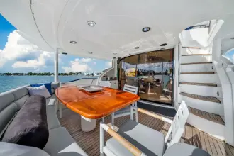 Thumbnail von Sunseeker 94 Motor Yacht SO WHAT WHO CARES
