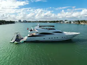 Thumbnail von Sunseeker 94 Motor Yacht SO WHAT WHO CARES