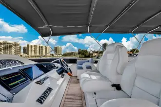 Thumbnail von Sunseeker 94 Motor Yacht SO WHAT WHO CARES