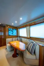 Thumbnail von Viking 48 Convertible Reel Estate