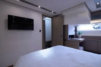 Thumbnail von Prestige 680 Flybridge Prestige Worldwide