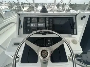Thumbnail von Hatteras 64 Flybridge DOWN TIME