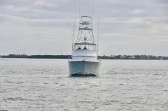 Thumbnail von Hatteras 64 Flybridge DOWN TIME