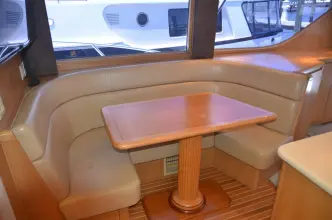 Thumbnail von Hatteras 64 Flybridge DOWN TIME