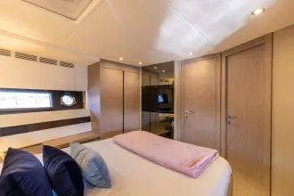 Thumbnail von Azimut 50 Azure