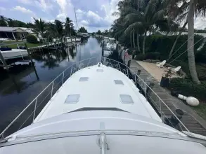 Thumbnail von Riviera 51 Convertible DOWN UNDER