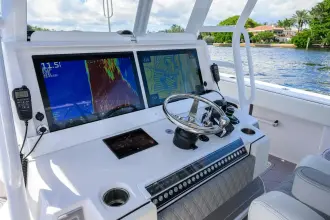 Thumbnail von Invincible 46 Catamaran Argento II
