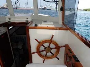 Thumbnail von Luhrs 45 Launch Pilothouse BLUE JACKET