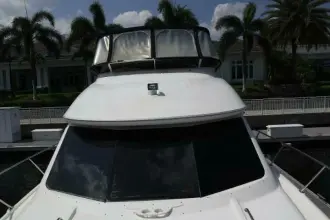 Thumbnail von Meridian 411 Sedan Mary K