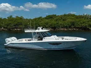 Pursuit S 378 REEL DEAL