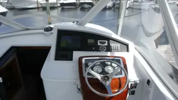 Thumbnail von Miller Marine 36 Express LURES & LIARS