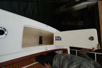 Thumbnail von Albemarle 320 Express Fisherman Crew Facilities