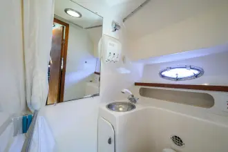 Thumbnail von Tiara Yachts 3100 LE Black Jack