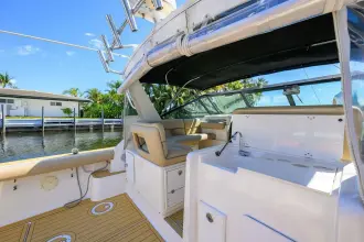 Thumbnail von Tiara Yachts 3100 LE Black Jack