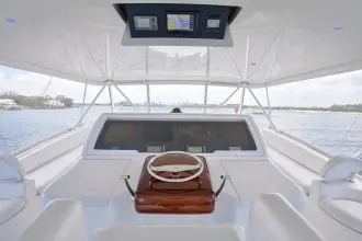 Thumbnail von Viking 82 Convertible Done Deal