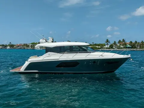 Tiara Yachts C49 Debbie's Diamond