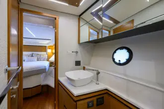 Thumbnail von Tiara Yachts C49 Debbie's Diamond