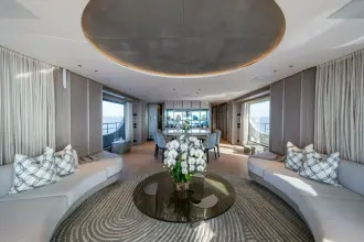 Thumbnail von Benetti Oasis 34m KING'S LAIR