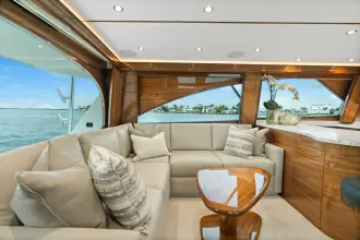 Thumbnail von Viking 48 Convertible In-Stock 2025 Viking 58C 58-552