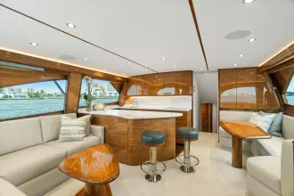 Thumbnail von Viking 48 Convertible In-Stock 2025 Viking 58C 58-552