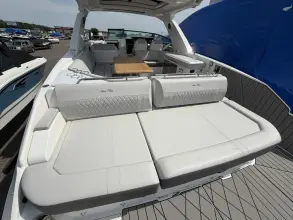 Thumbnail von Sea Ray SLX 400