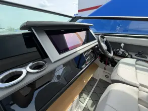 Thumbnail von Sea Ray SLX 400