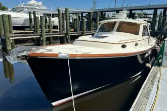 Thumbnail von Hinckley Picnic Boat 36 Lida