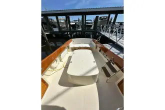 Thumbnail von Hinckley Picnic Boat 36 Lida