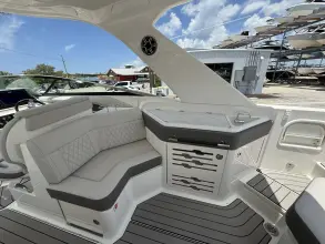 Thumbnail von Sea Ray SLX 310 Outboard