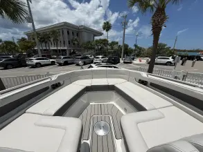 Thumbnail von Sea Ray SLX 310 Outboard