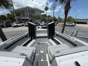 Thumbnail von Sea Ray SLX 310 Outboard