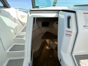 Thumbnail von Sea Ray 320 Sundancer Outboard