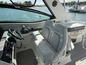 Thumbnail von Sea Ray 320 Sundancer Outboard