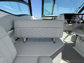 Thumbnail von Sea Ray 320 Sundancer Outboard
