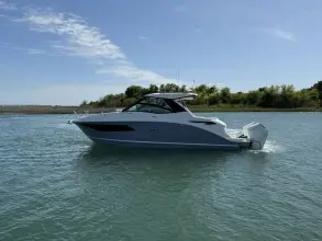 Thumbnail von Sea Ray 320 Sundancer Outboard